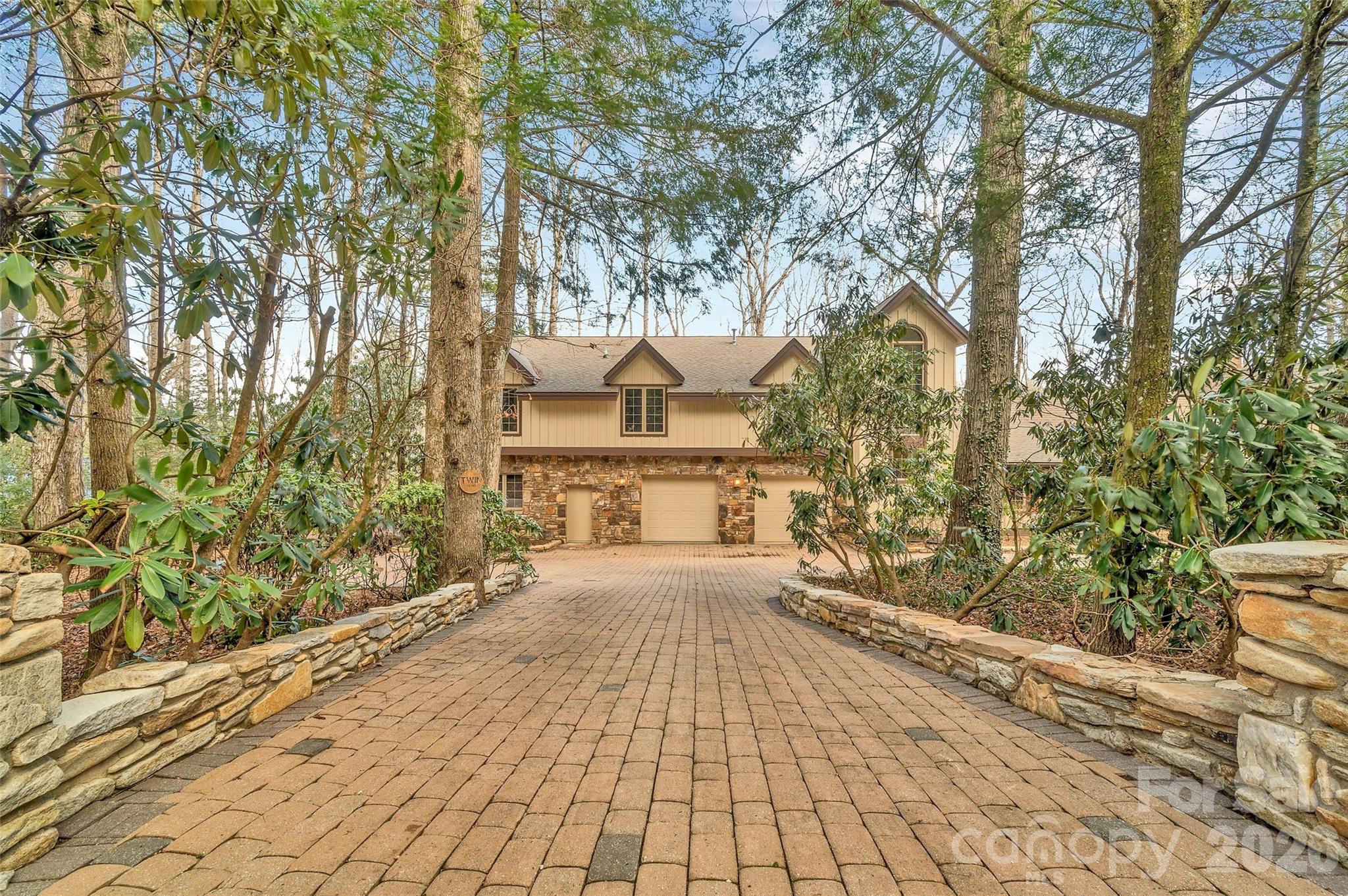 Lake Toxaway Estates - Residential
