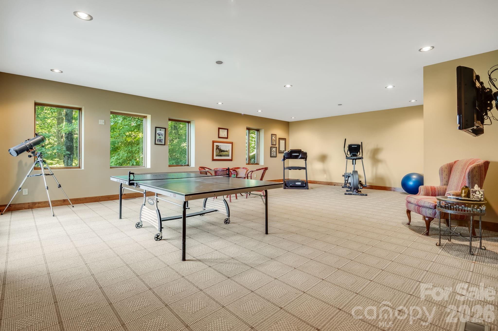 Wolf Laurel - Residential