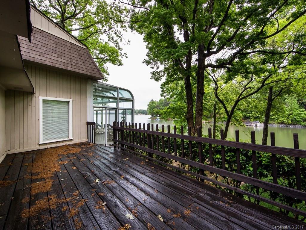 Tega Cay - Residential