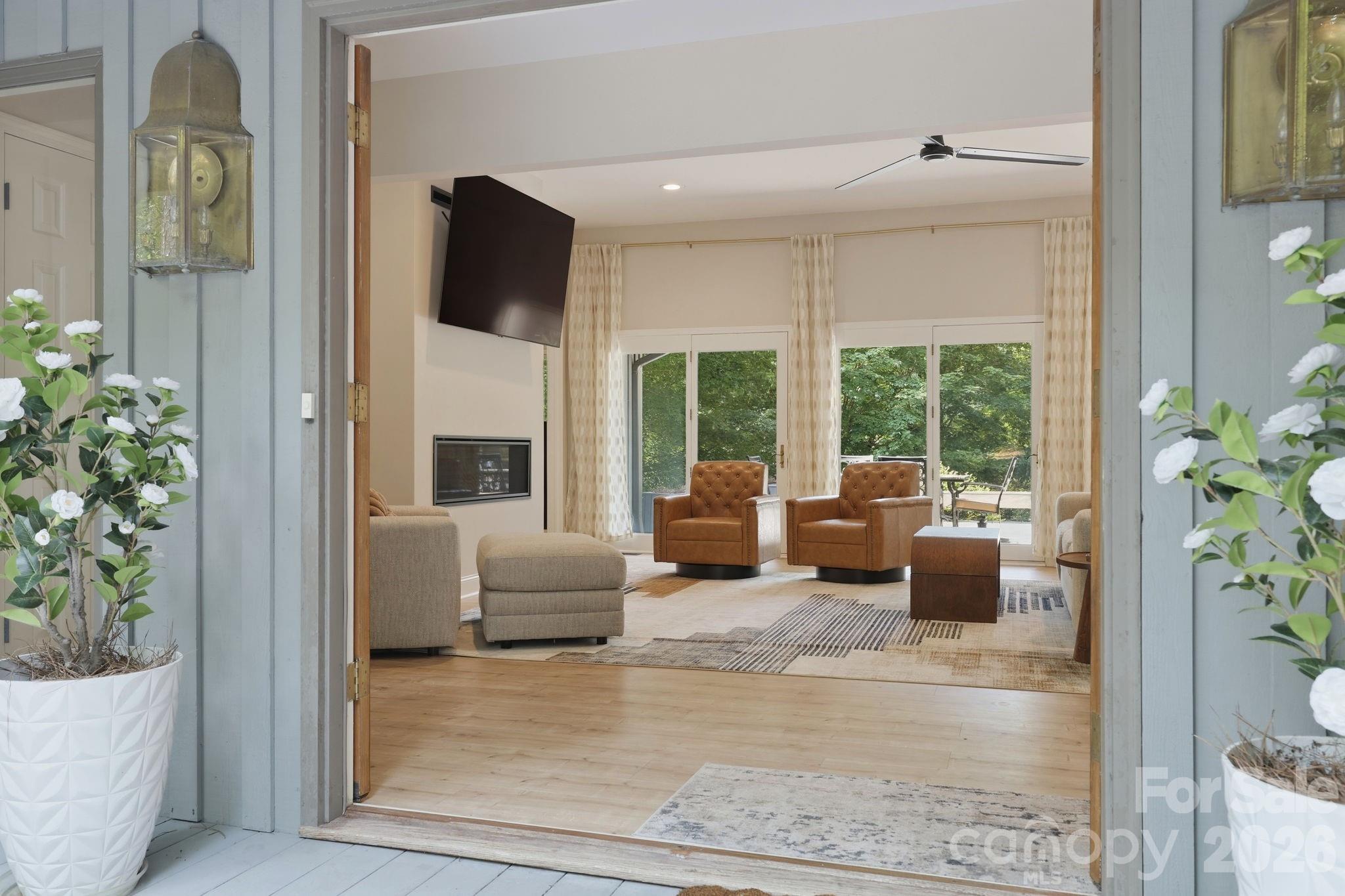 Sapona Trace - Residential