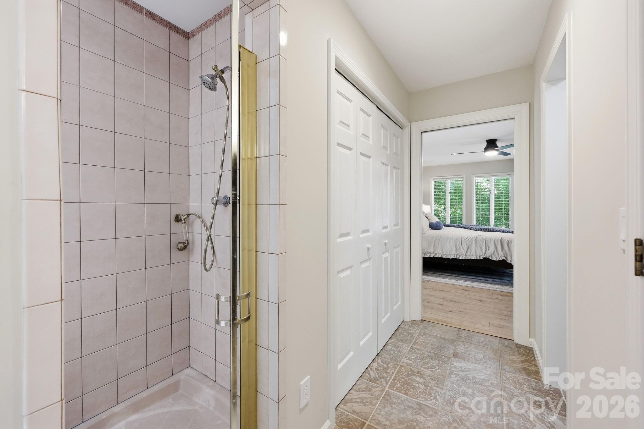 Sapona Trace - Residential