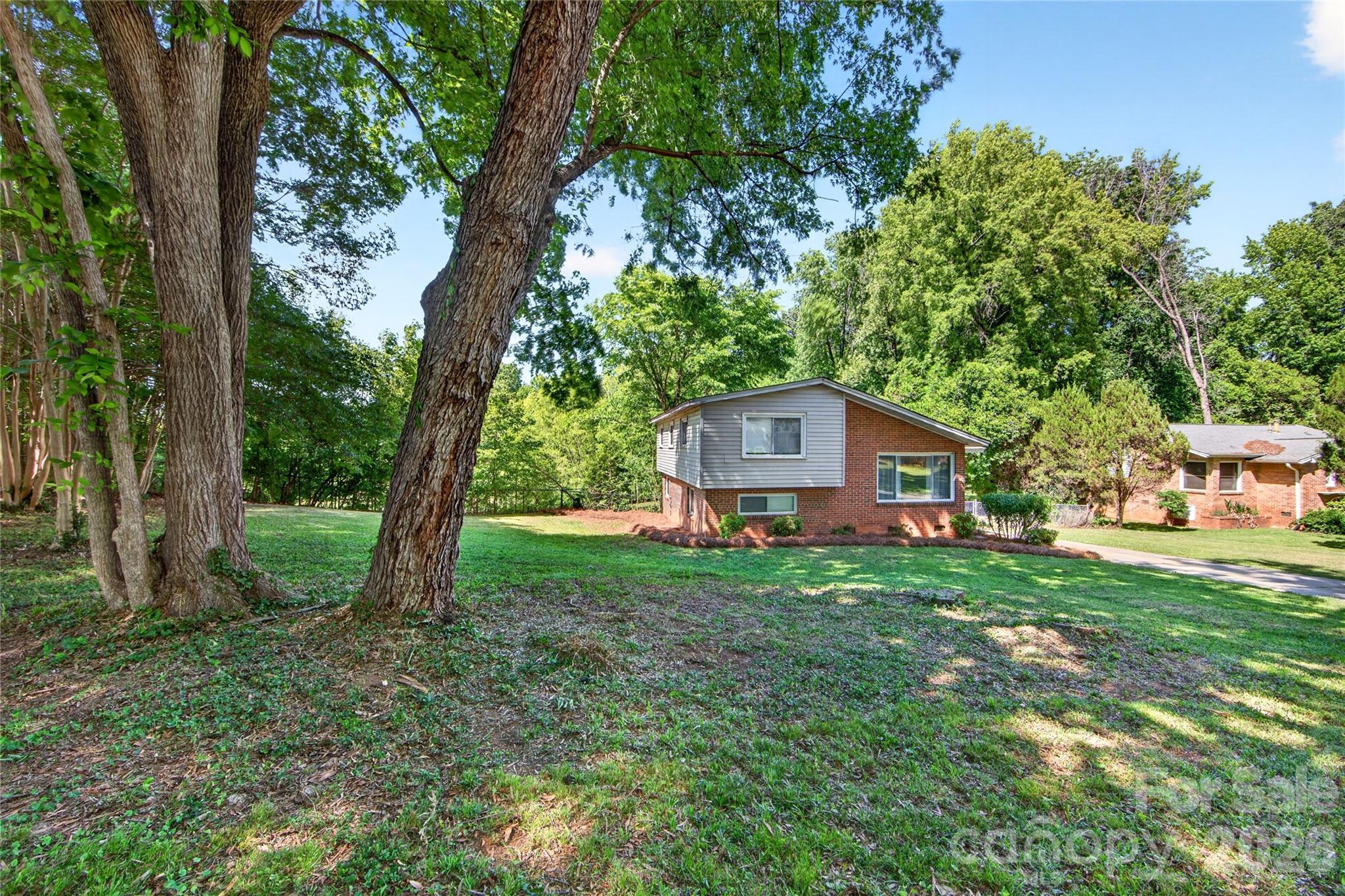 Ashbrook - Residential