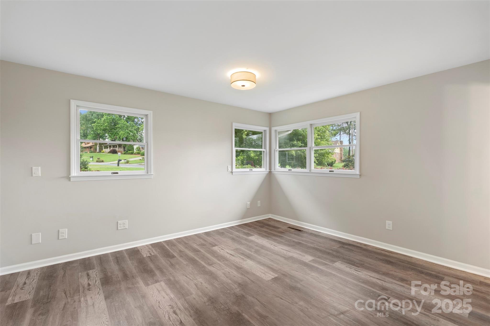 Lakewood Forest - Residential
