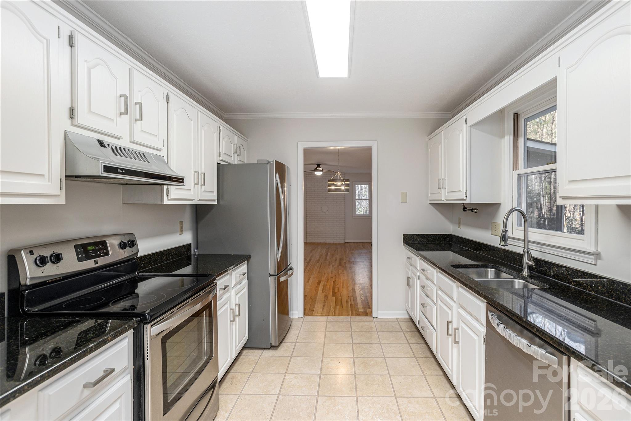 Sand-Tar Developers - Residential
