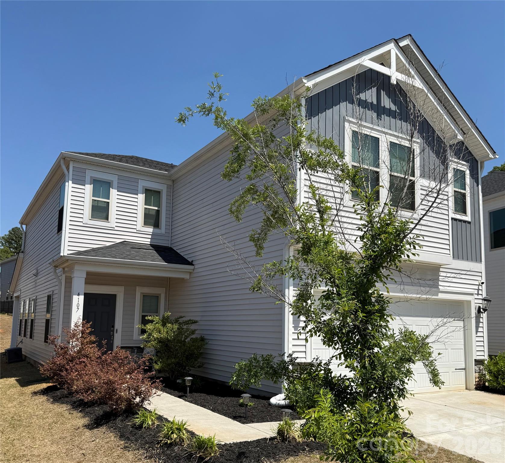 Larkhaven Hills - Residential