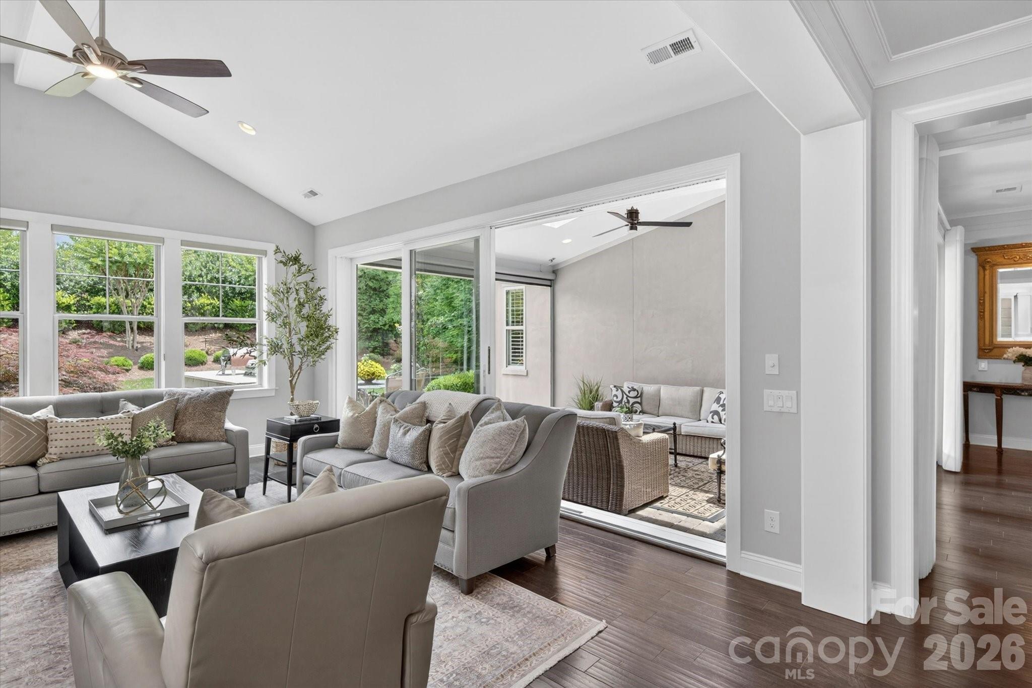 Providence Retreat - Residential