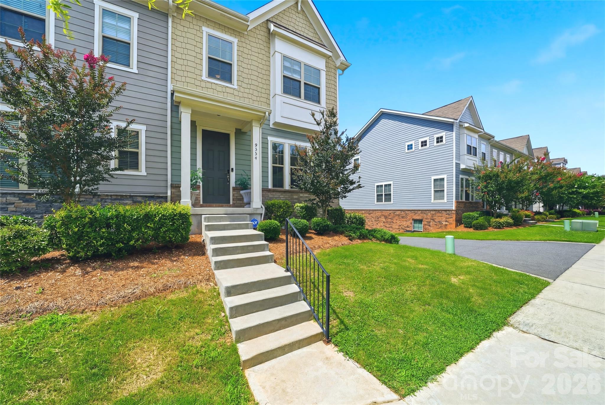 Hadley at Arrowood Station - Residential