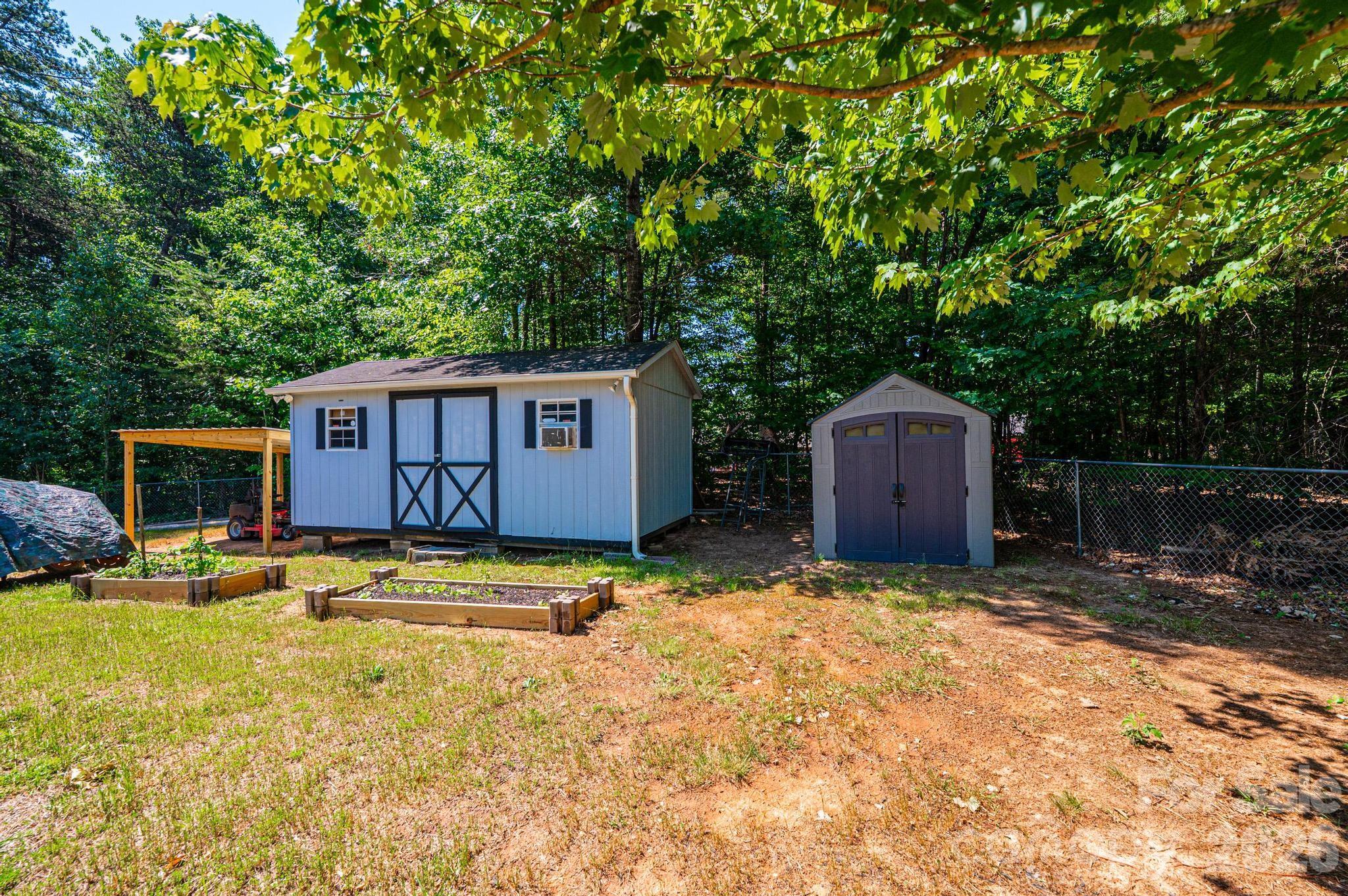 Davidson Woods - Residential