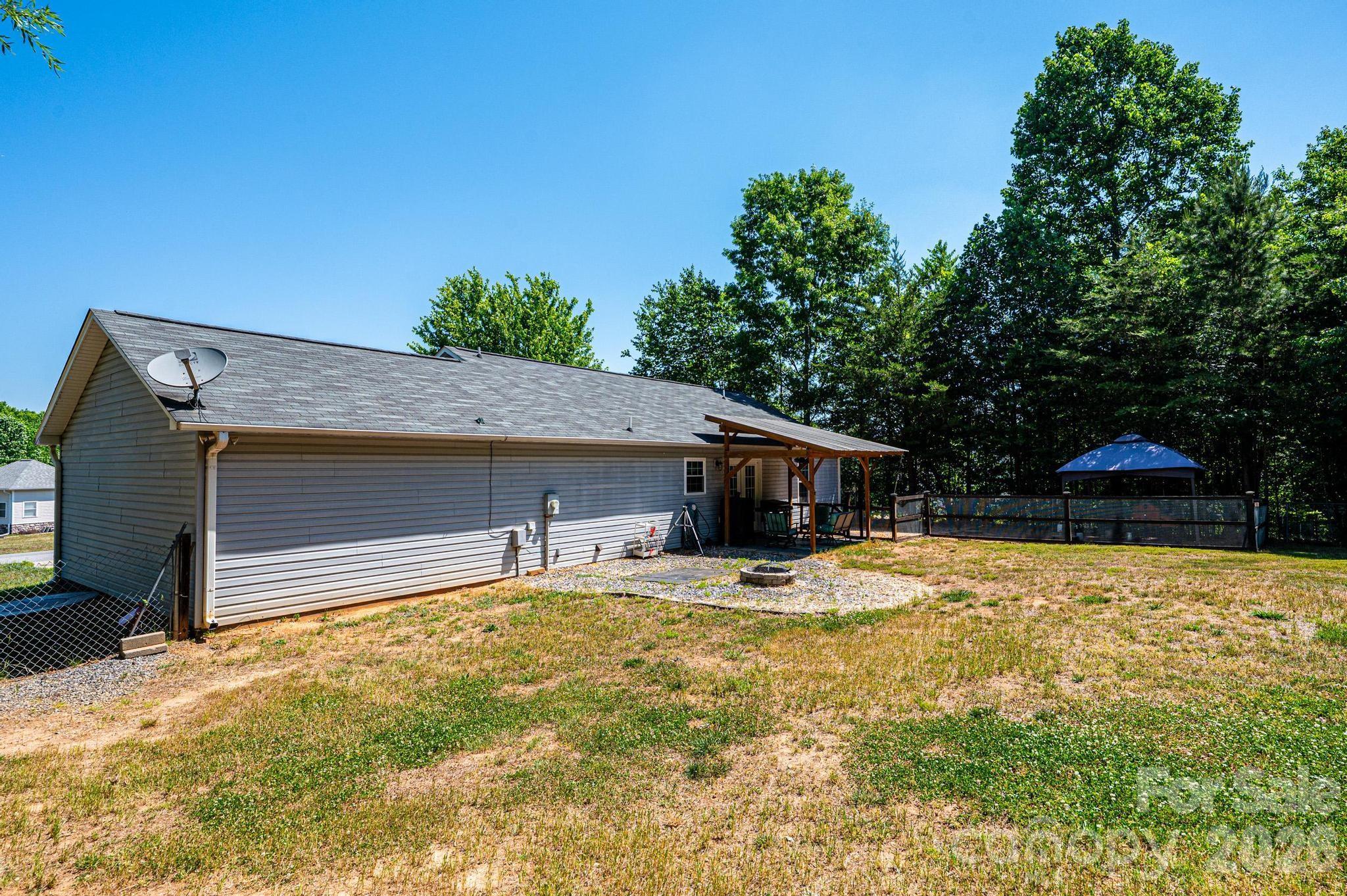 Davidson Woods - Residential