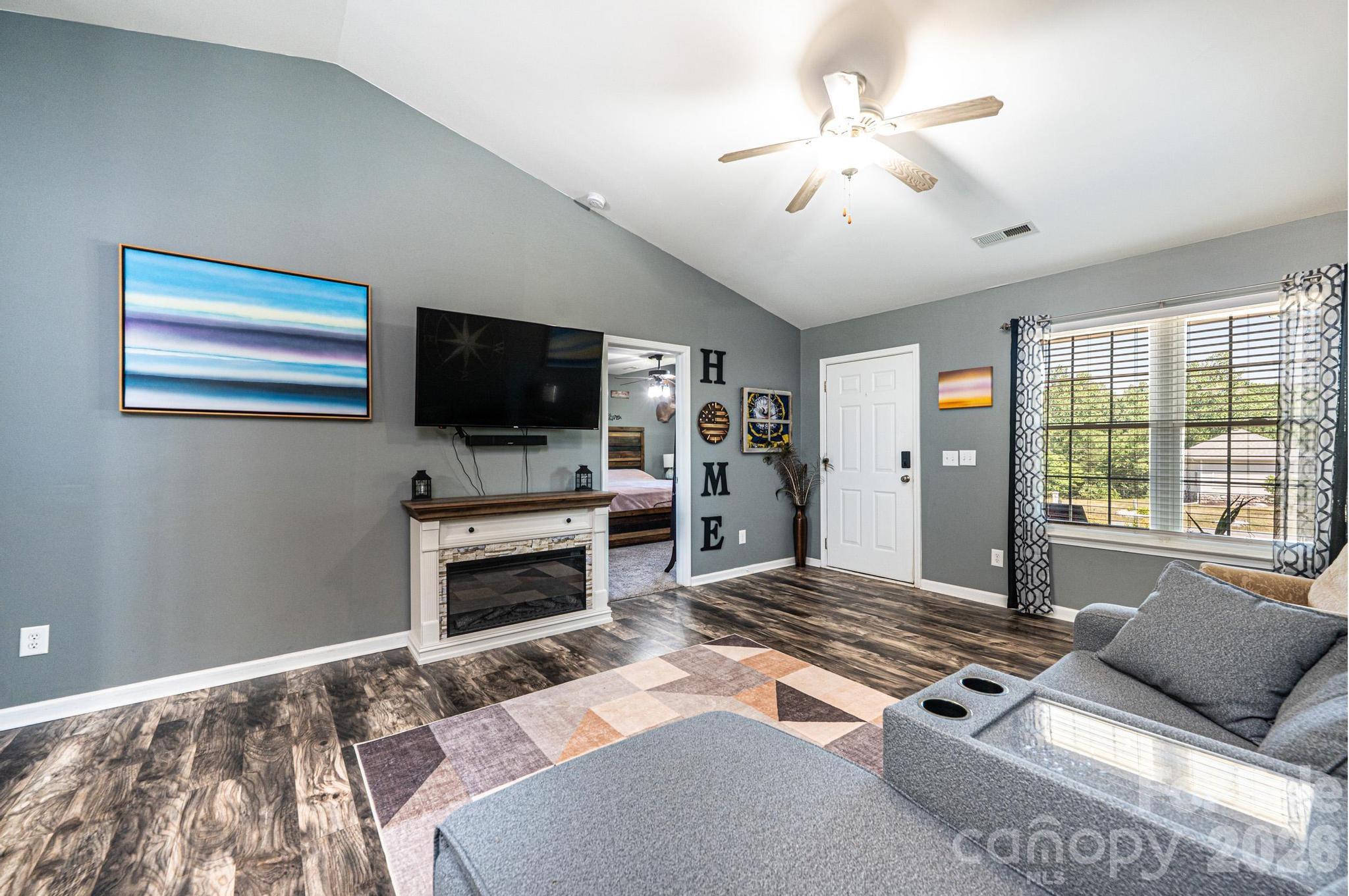 Davidson Woods - Residential