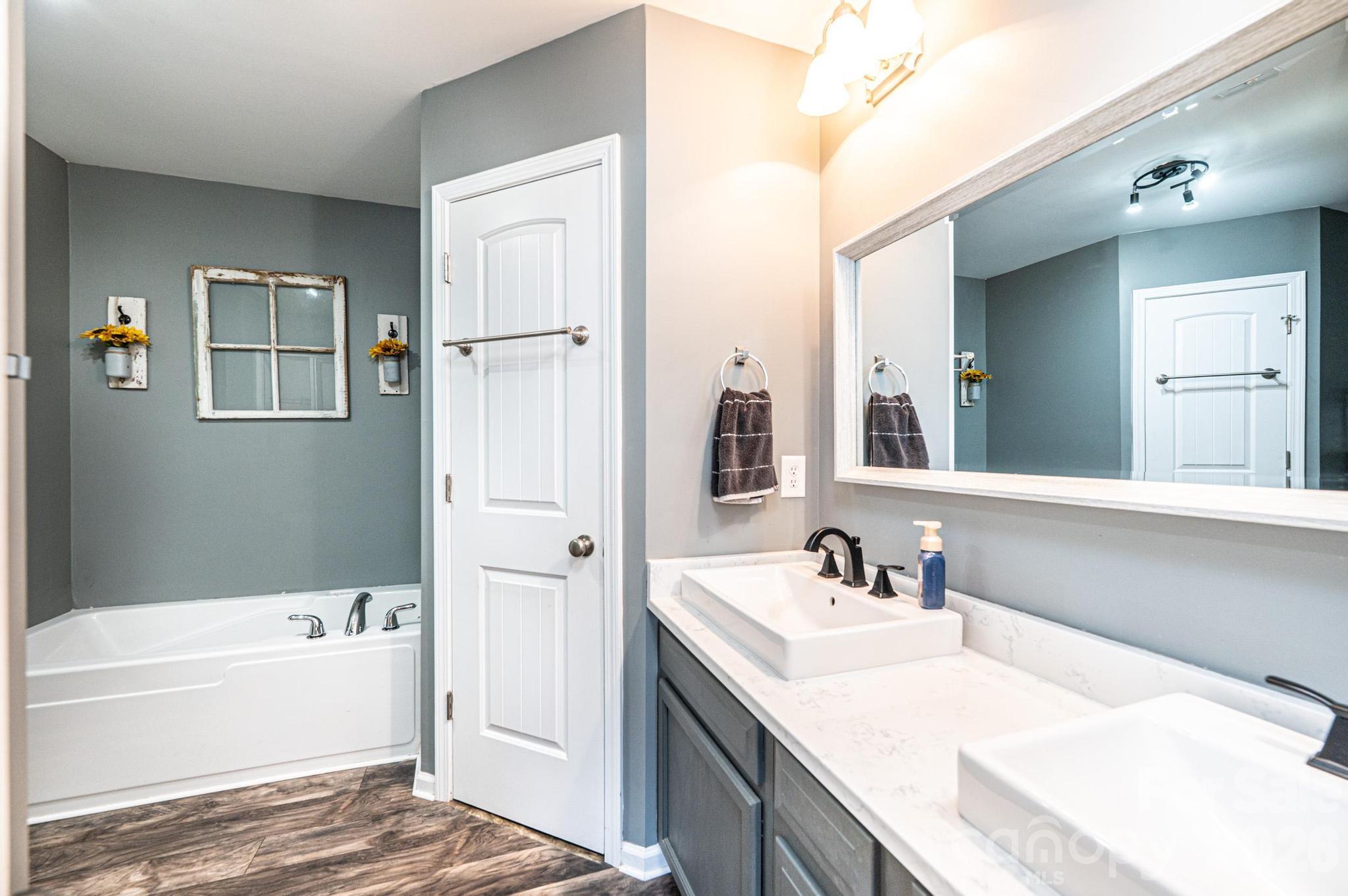 Davidson Woods - Residential