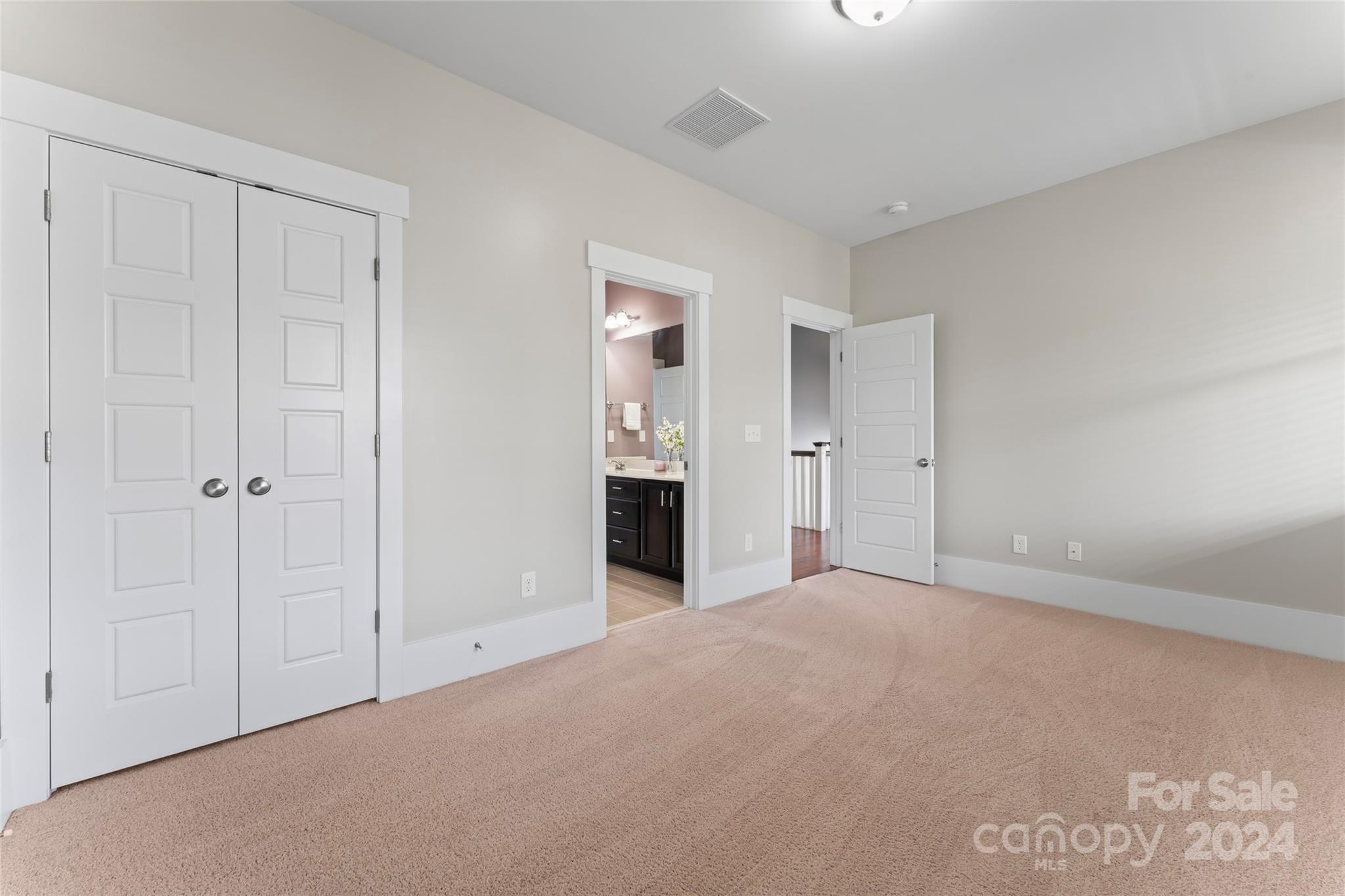Riverwalk - Residential