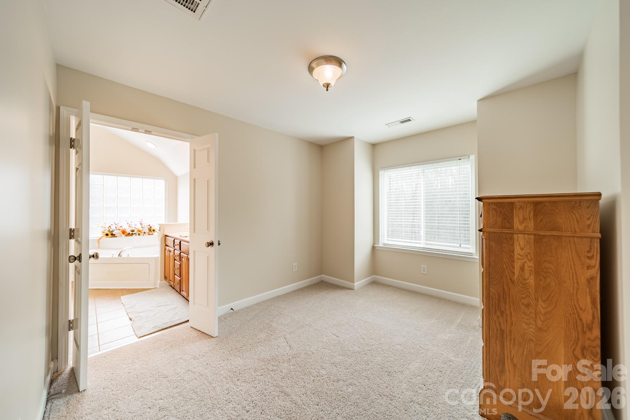 Lynnwood Farms - Residential