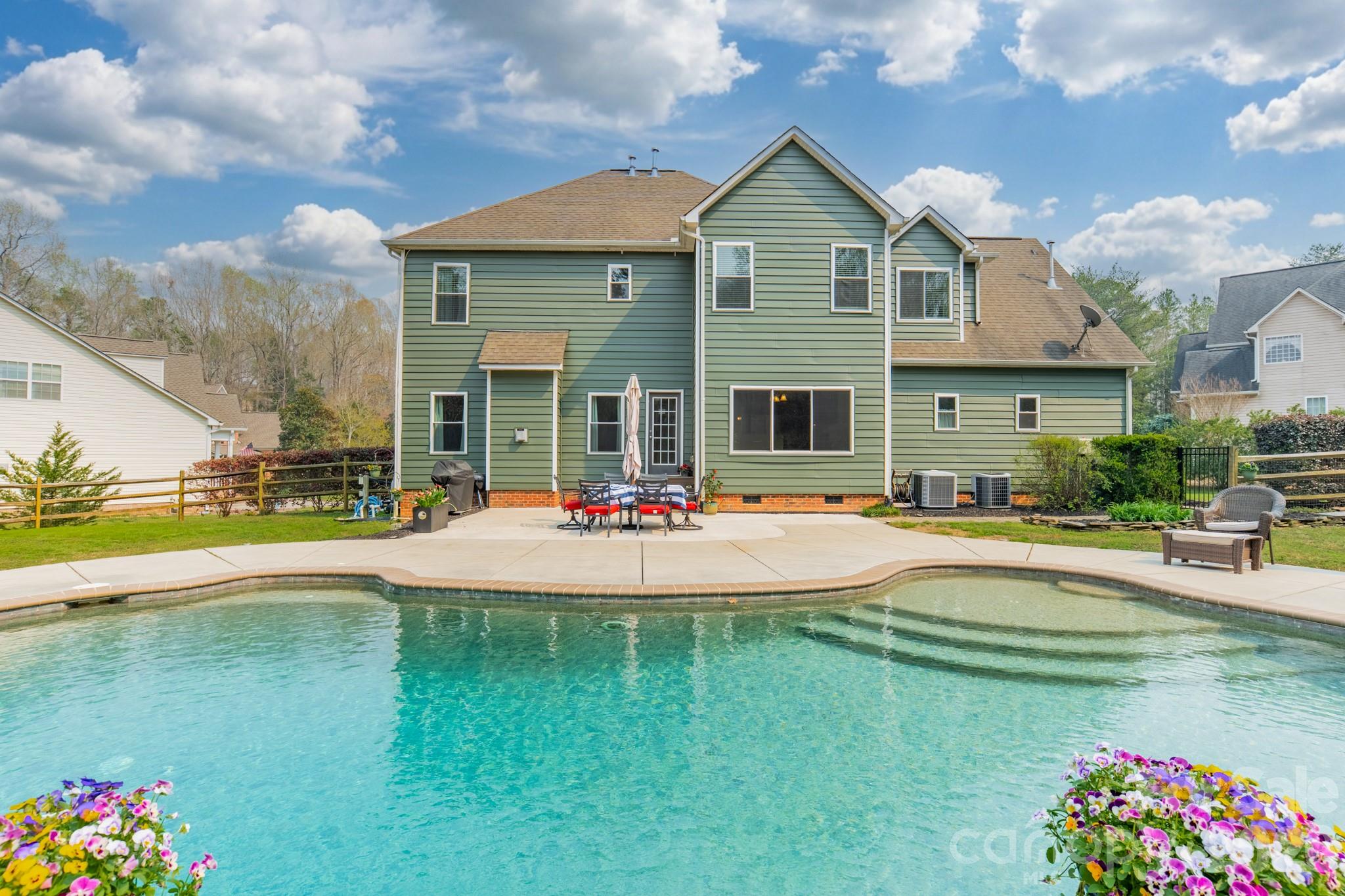 Lynnwood Farms - Residential