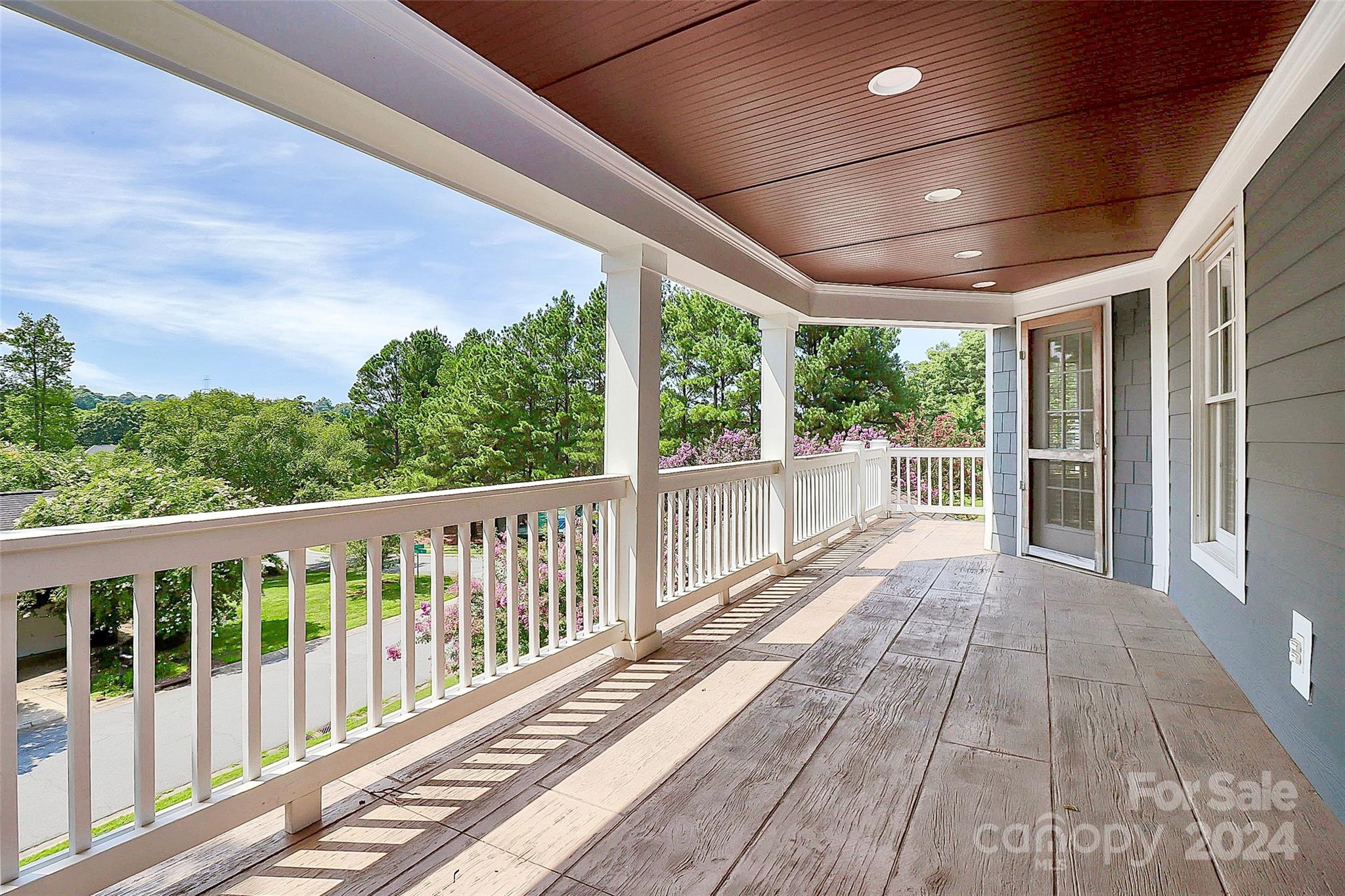 Mt Isle Harbor - Residential