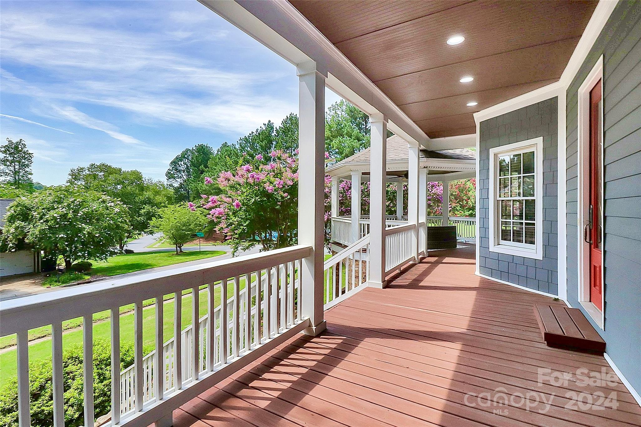 Mt Isle Harbor - Residential
