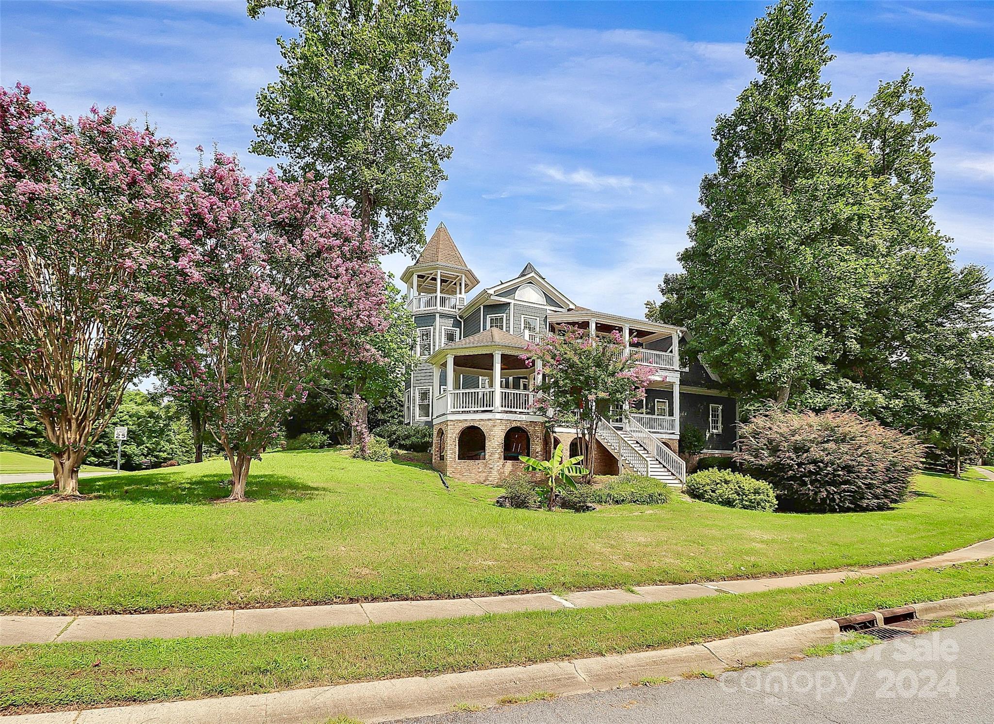 Mt Isle Harbor - Residential
