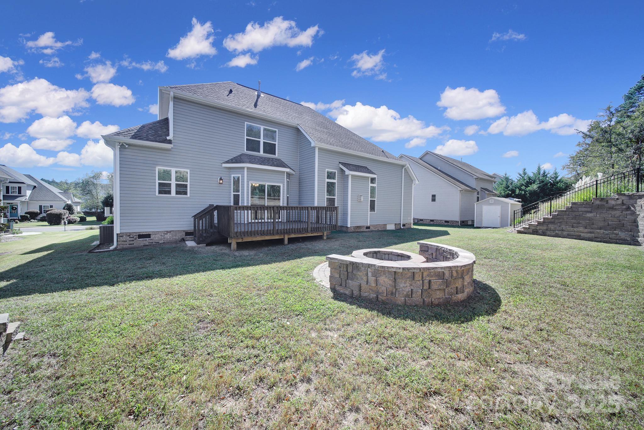 Seven Oaks - Residential