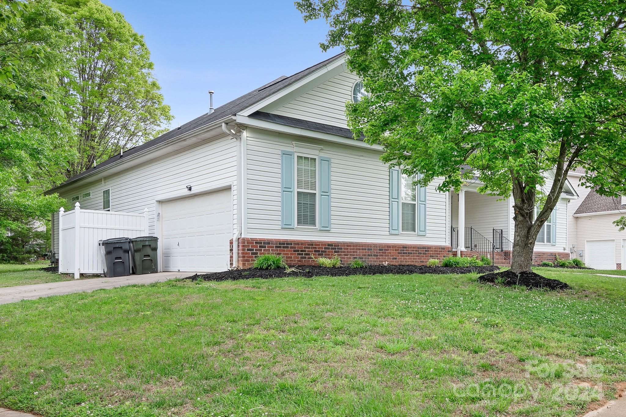 Latta Springs - Residential