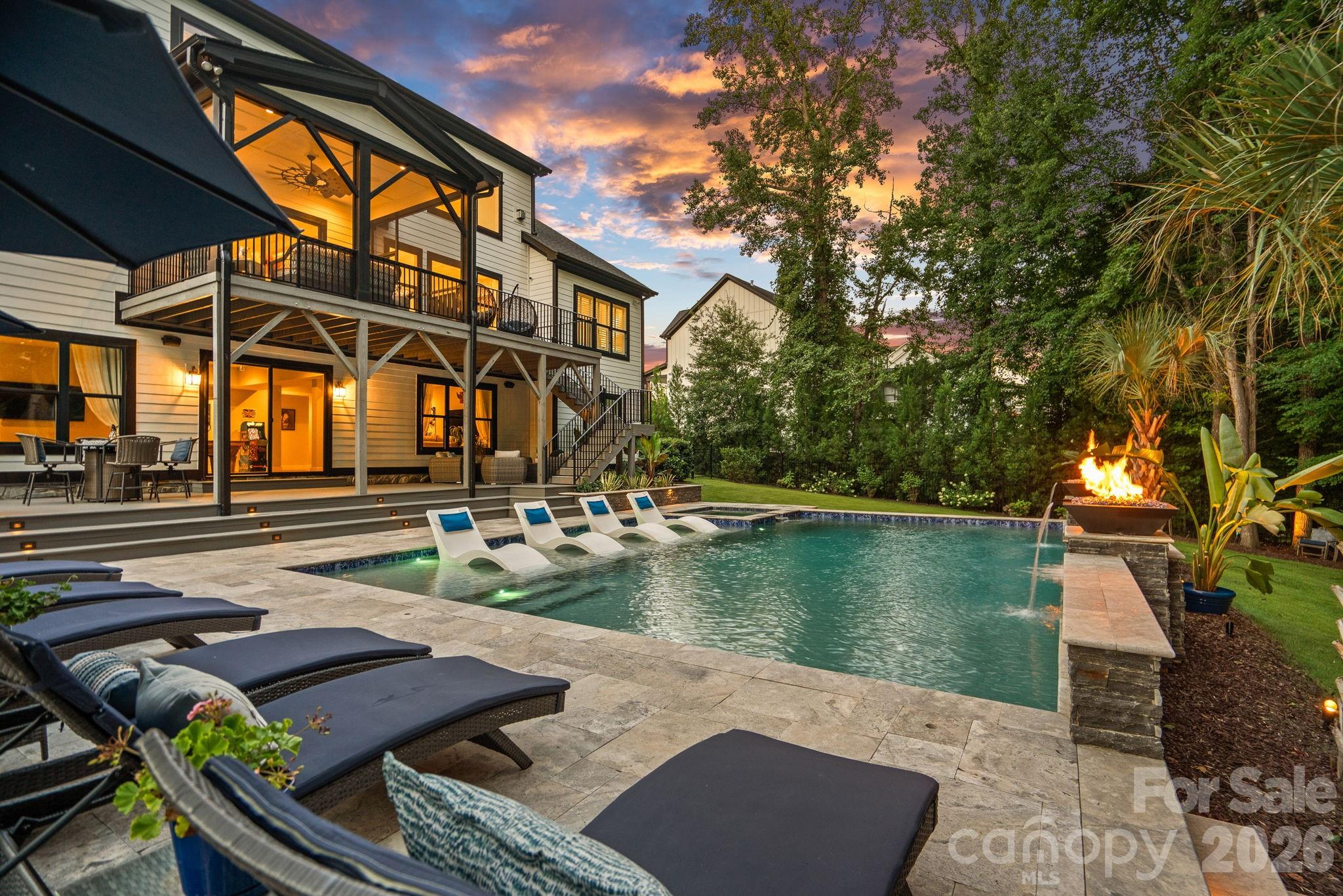 Blackwood Knoll - Residential