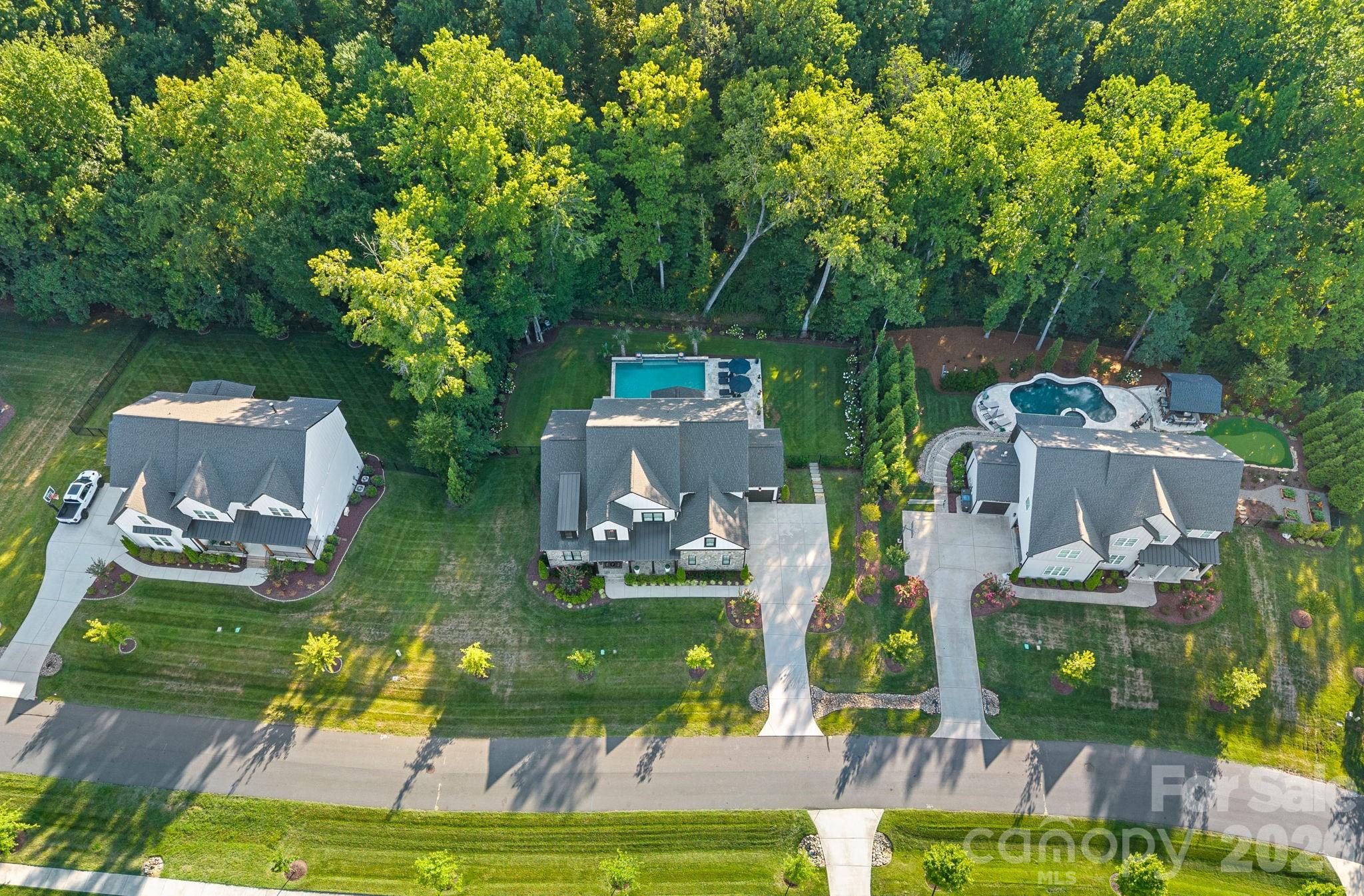 Blackwood Knoll - Residential