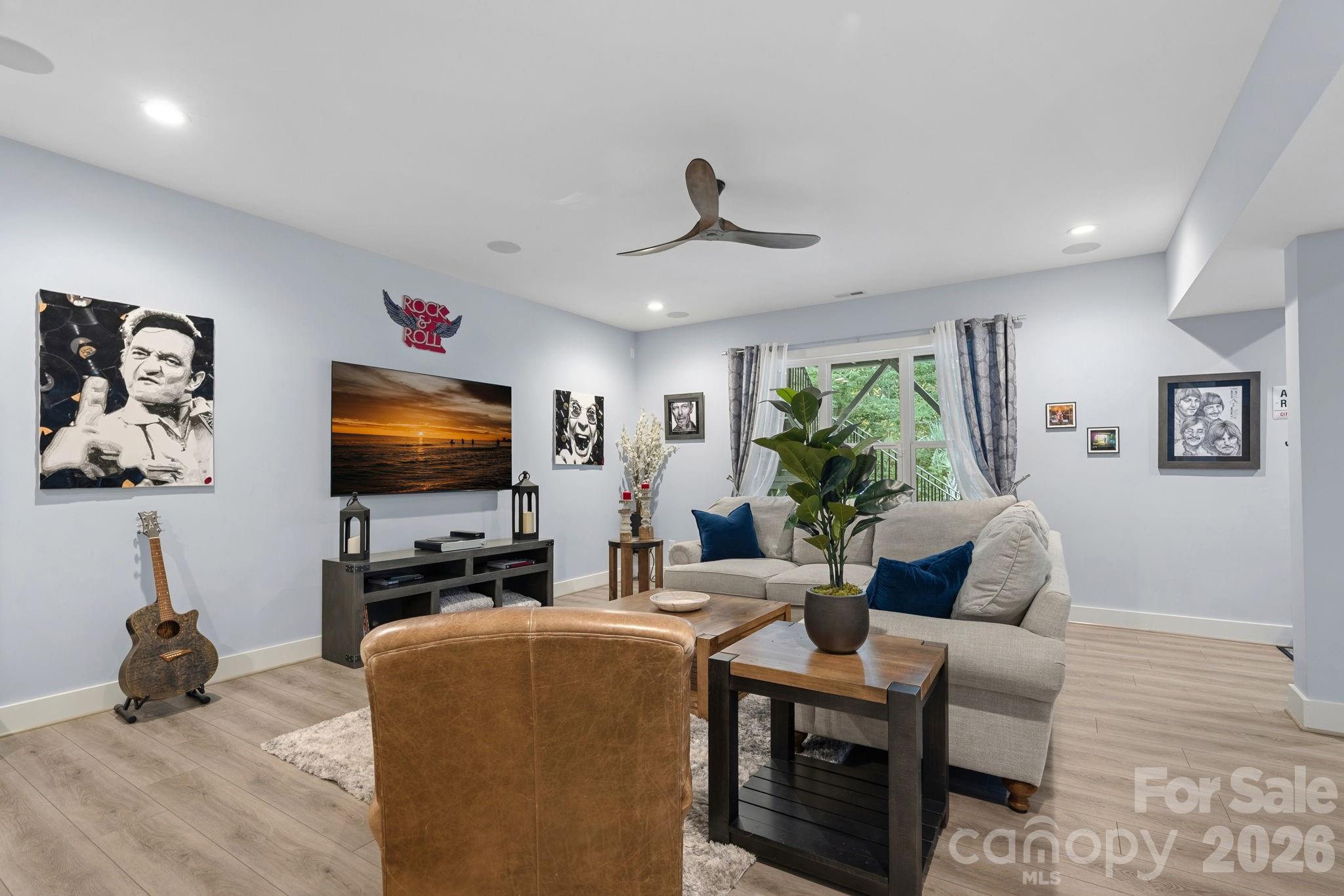 Blackwood Knoll - Residential