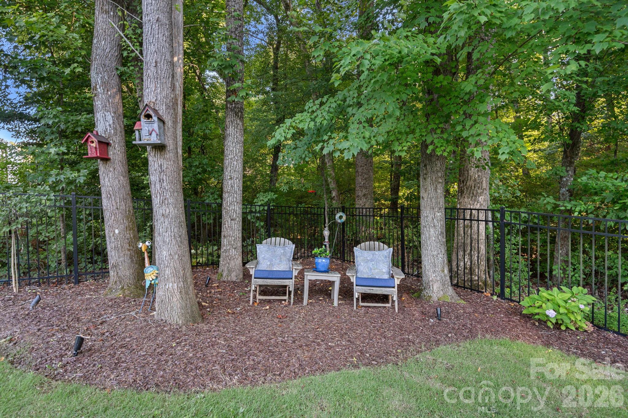 Blackwood Knoll - Residential