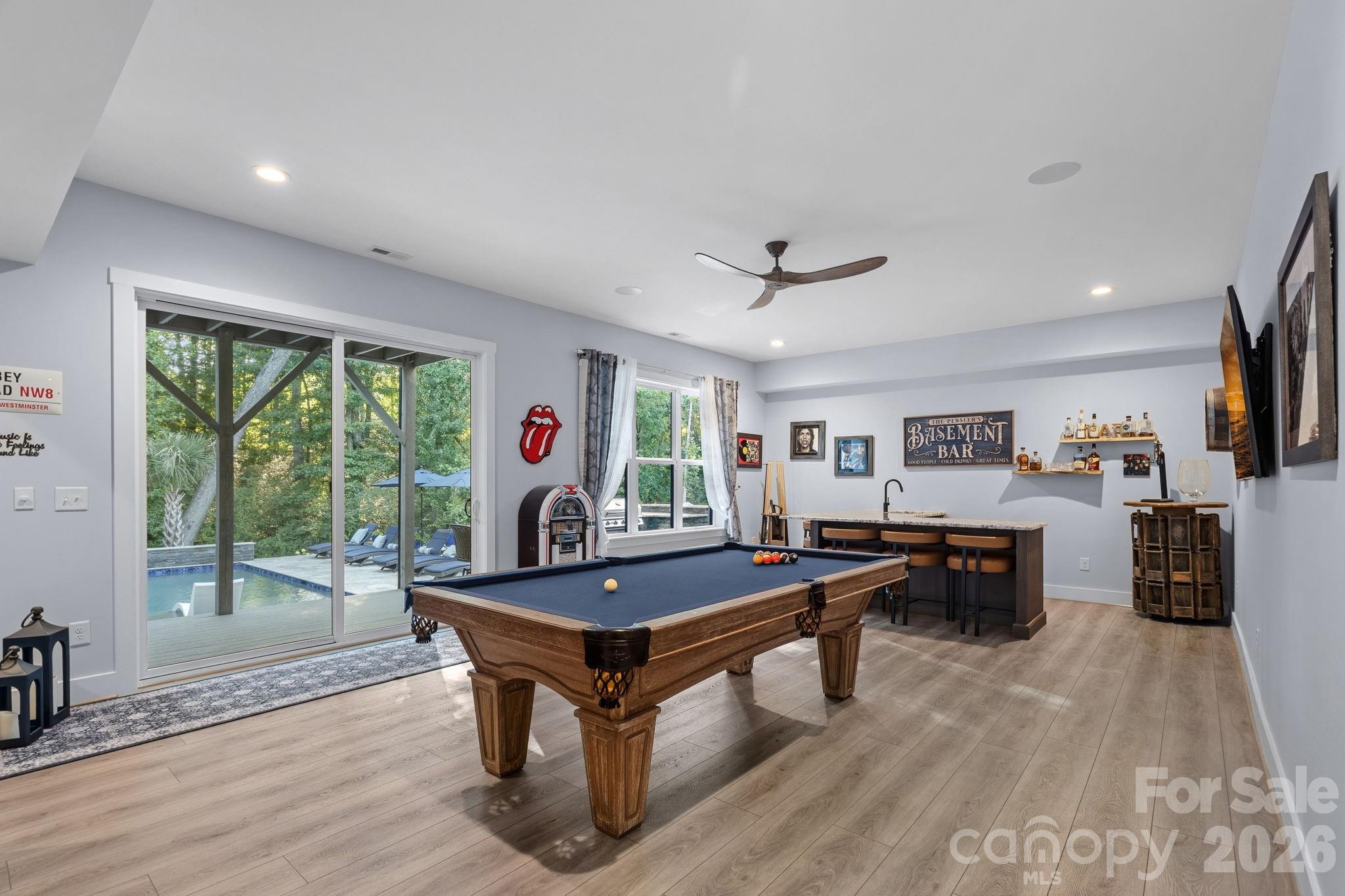 Blackwood Knoll - Residential