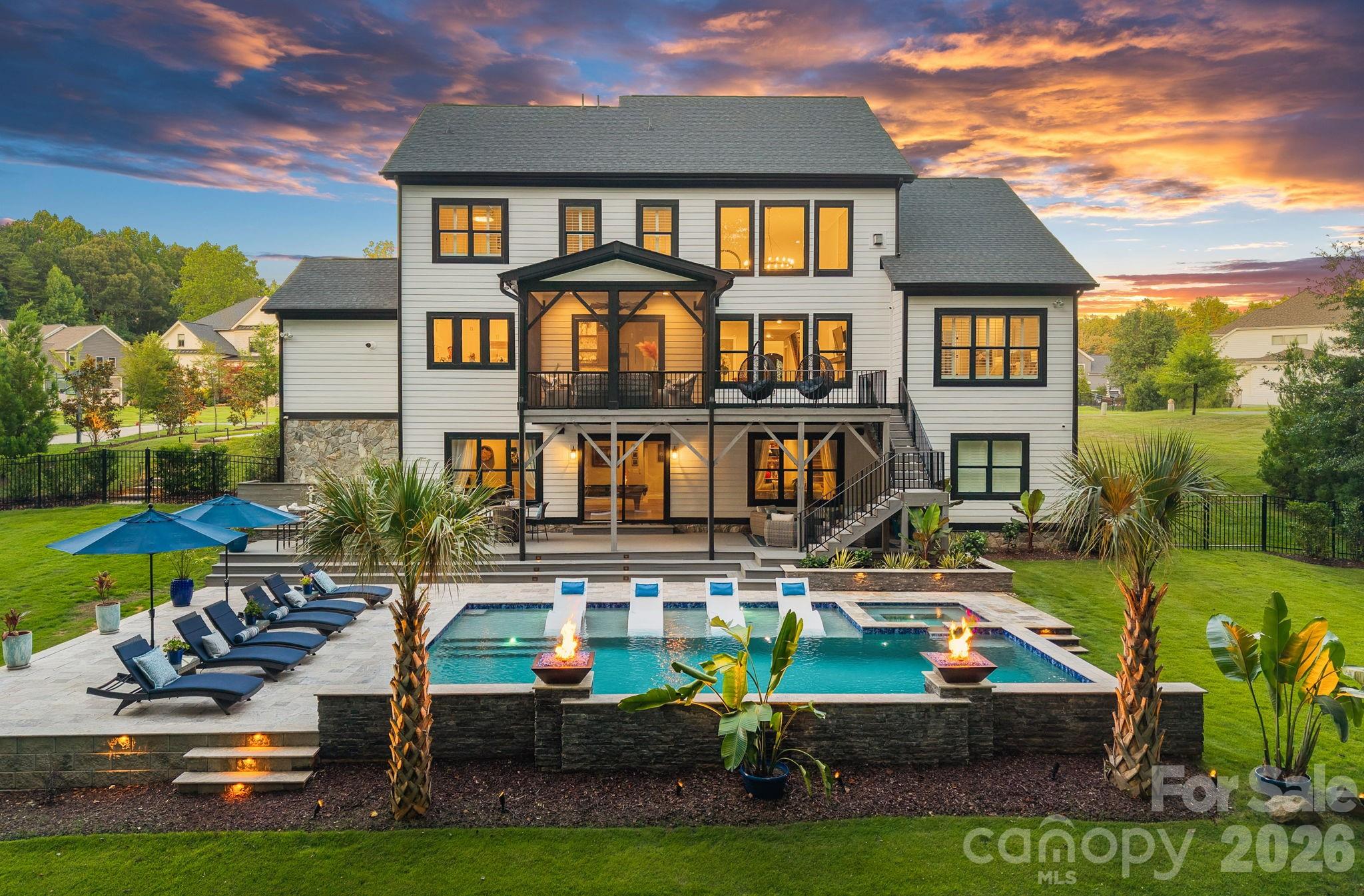 Blackwood Knoll - Residential