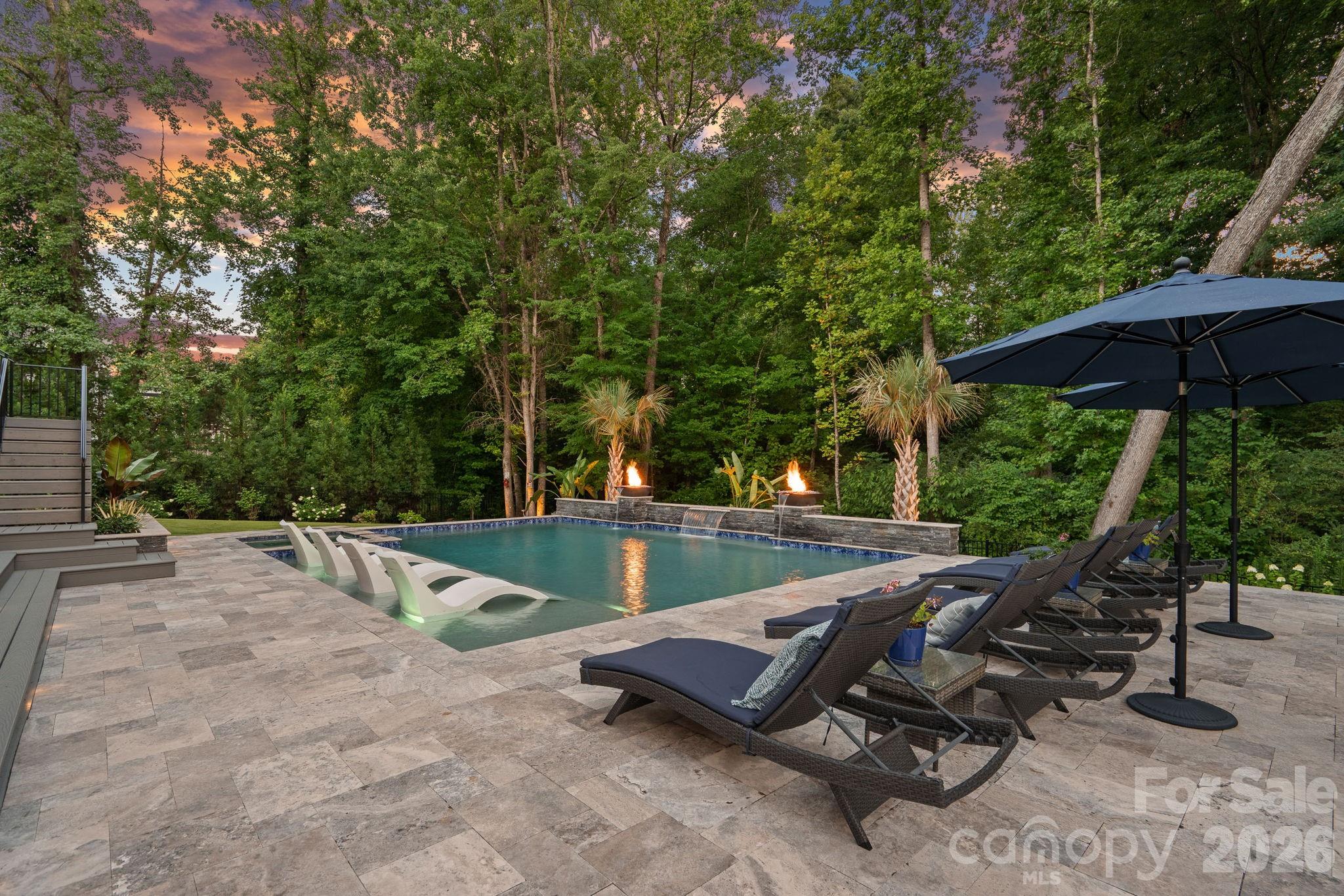 Blackwood Knoll - Residential