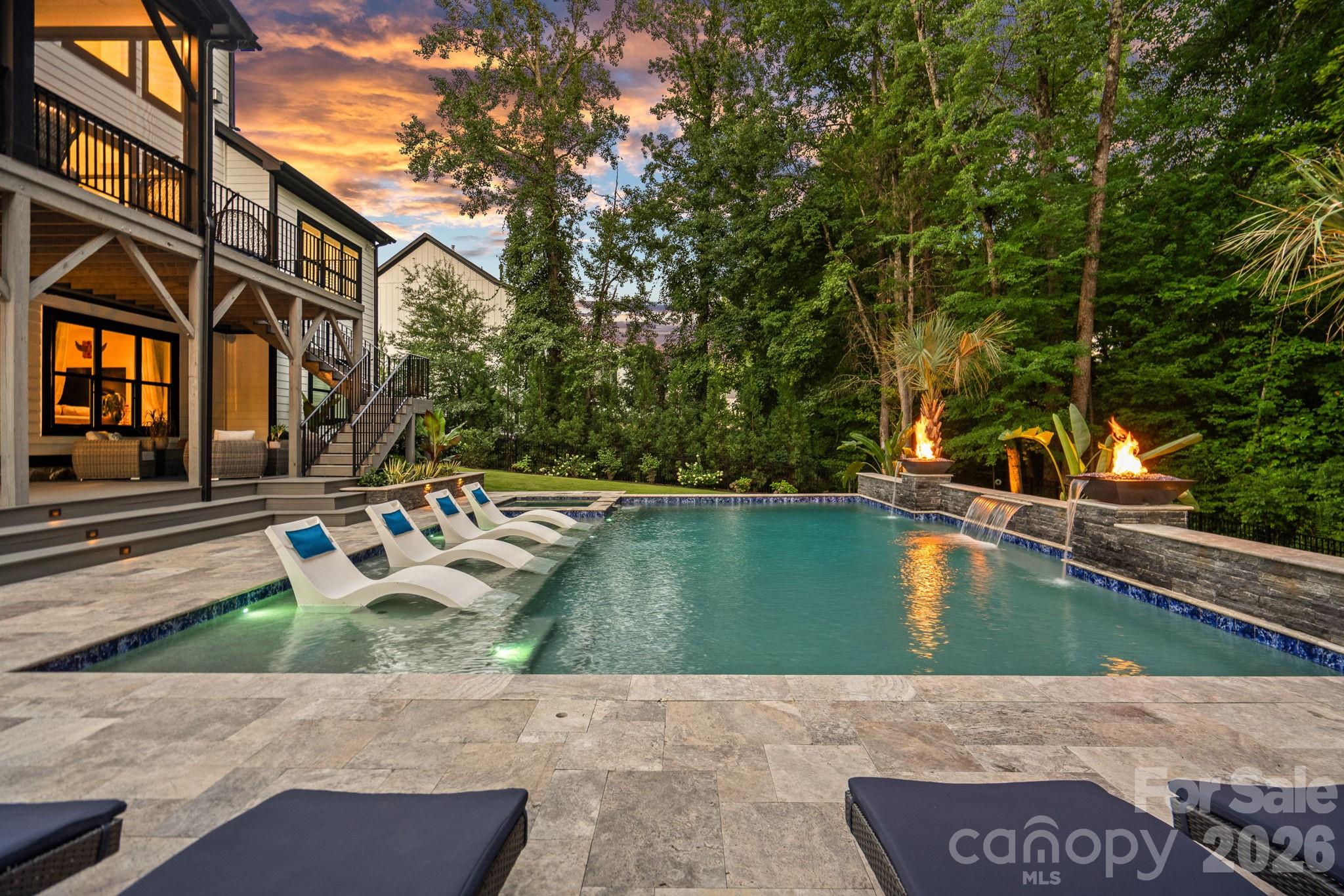 Blackwood Knoll - Residential