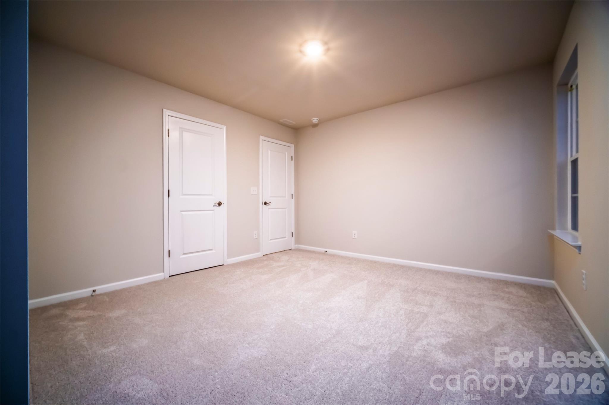 Redhawk - Residential Lease