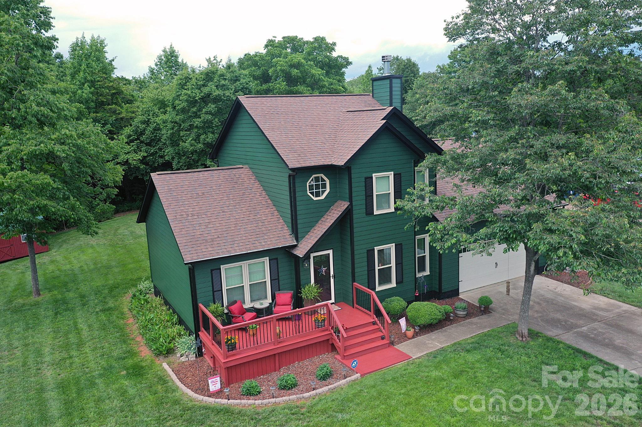 Maple Crest - Residential