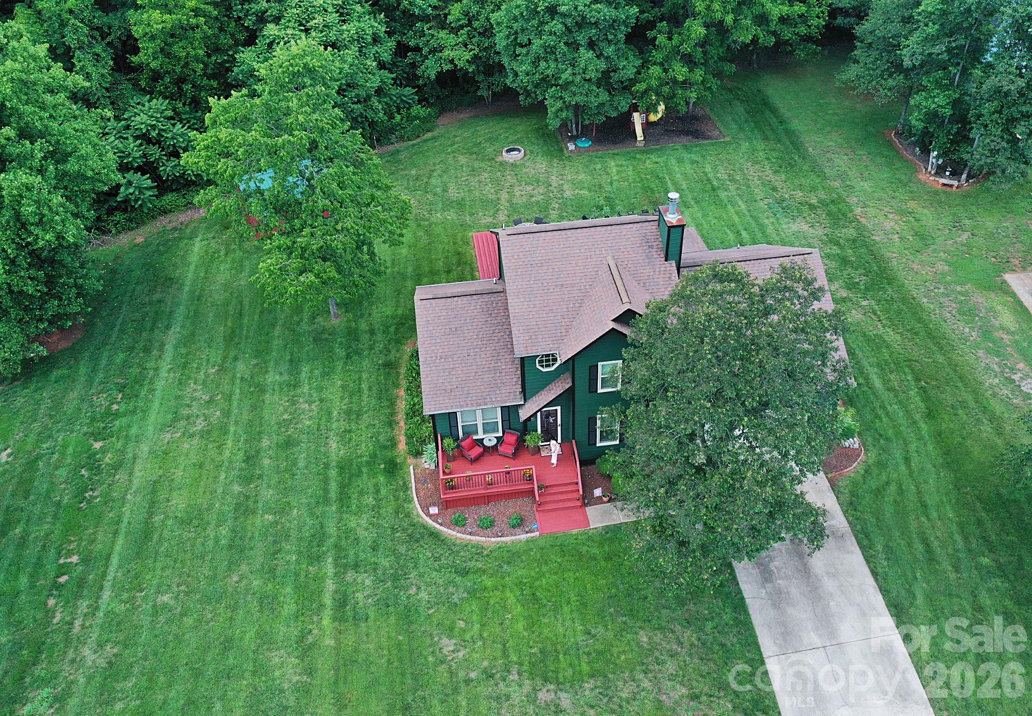 Maple Crest - Residential