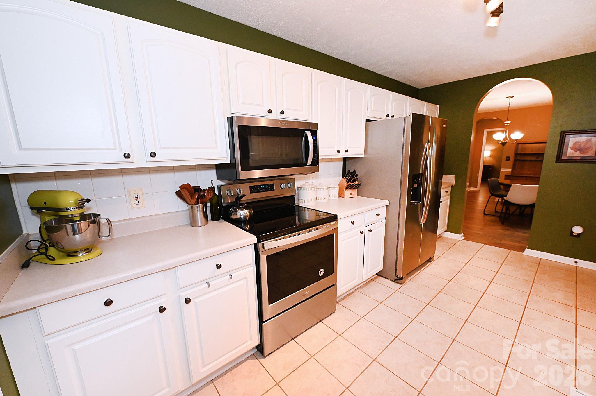 Maple Crest - Residential