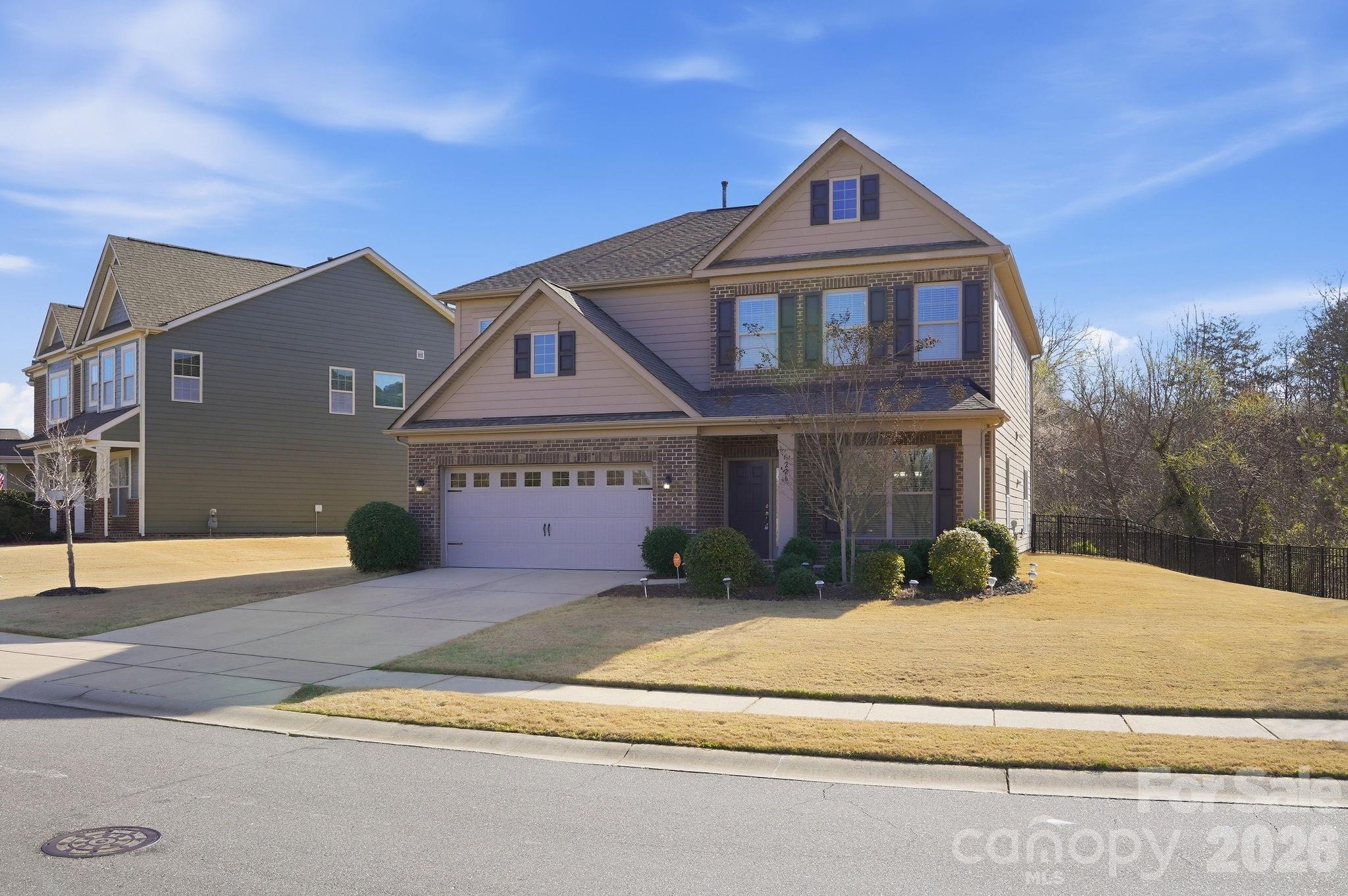 Hawks Creek - Residential