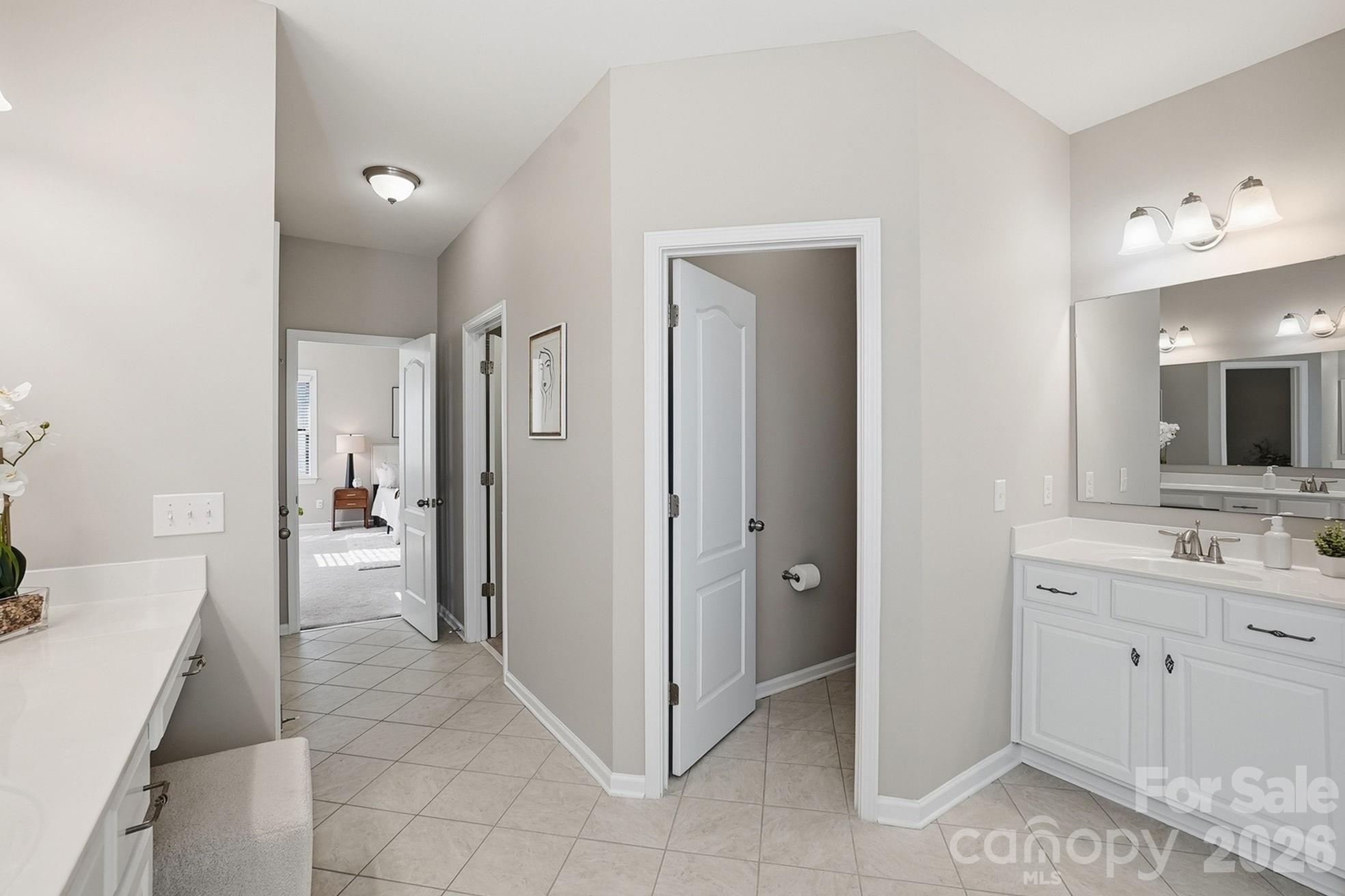 Hawks Creek - Residential
