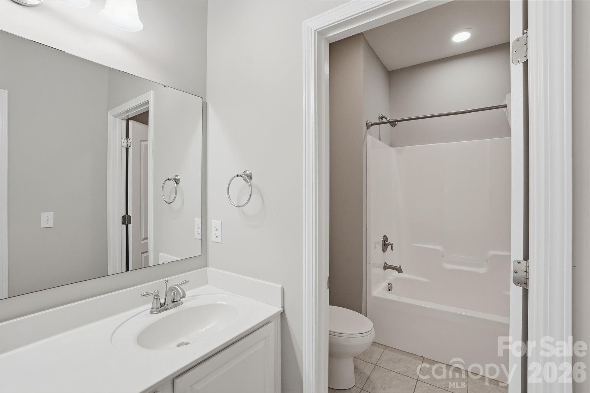 Hawks Creek - Residential