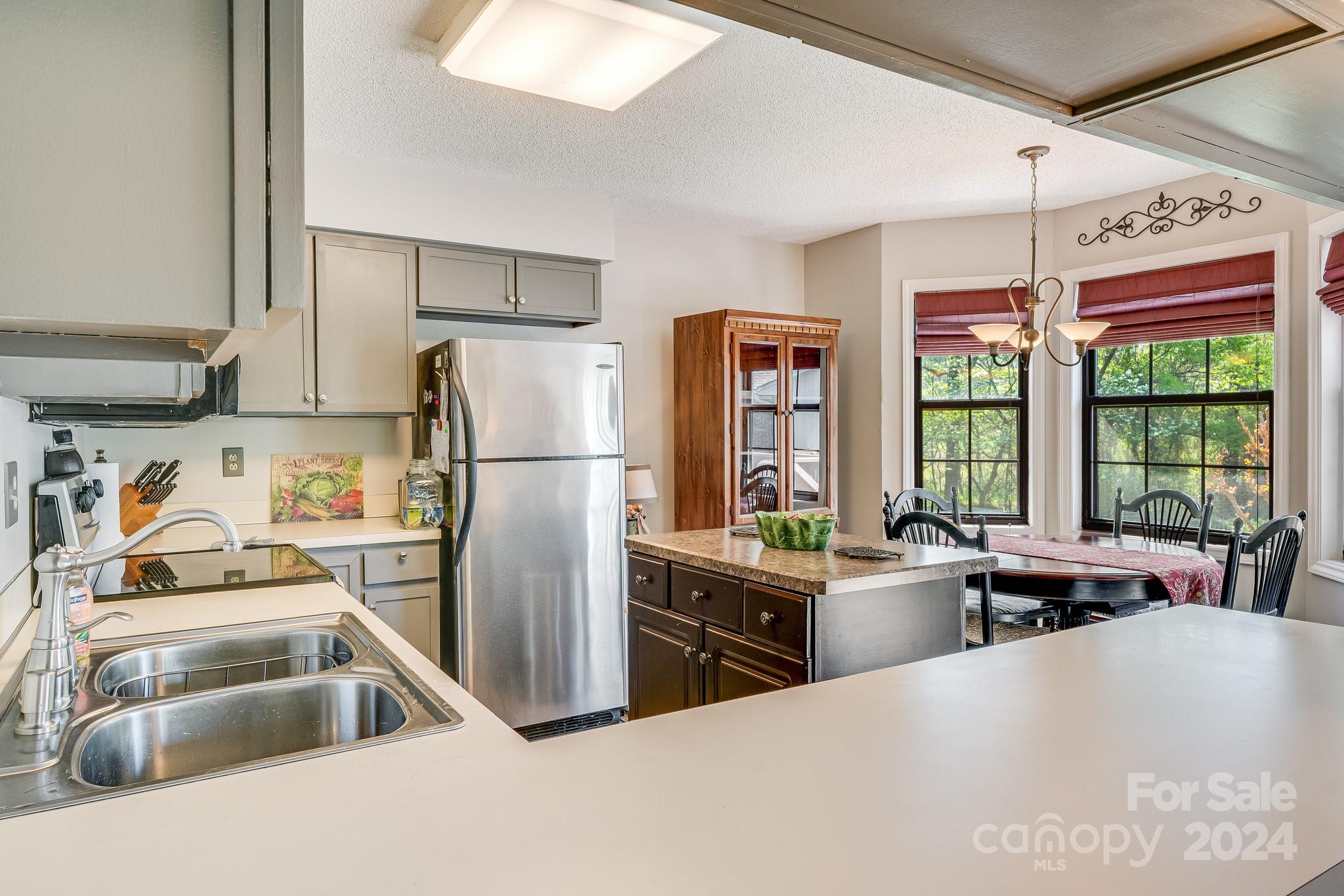 WoodRidge - Residential