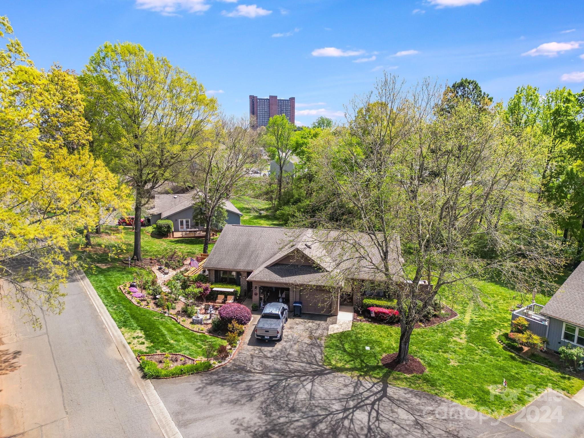 WoodRidge - Residential