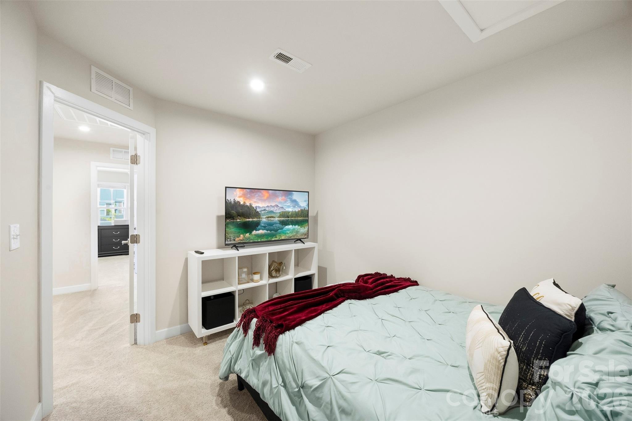 Rivercross - Residential