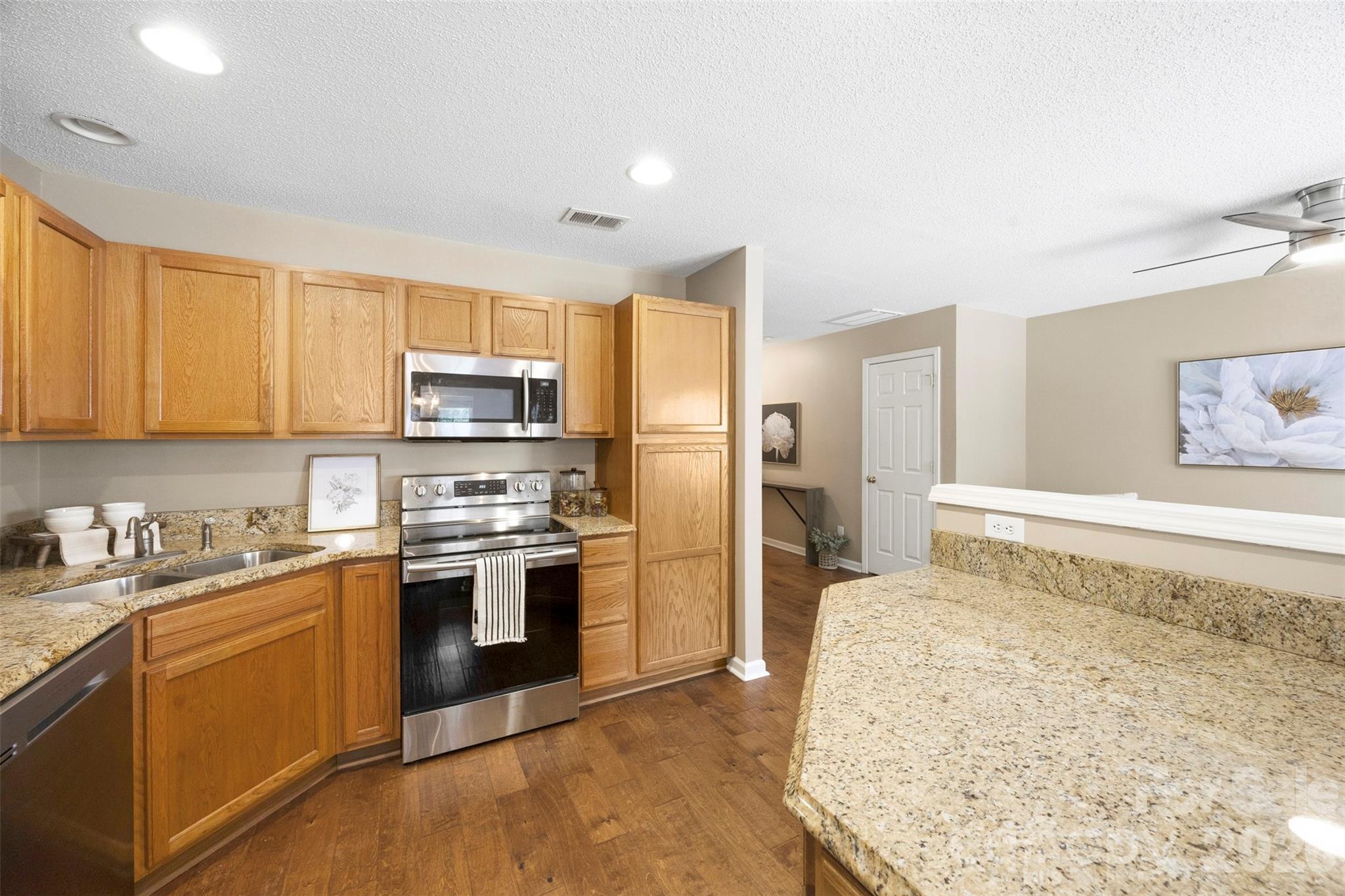 Lexington Commons - Residential