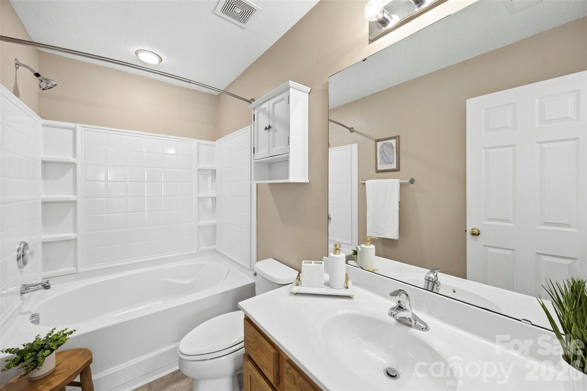 Lexington Commons - Residential