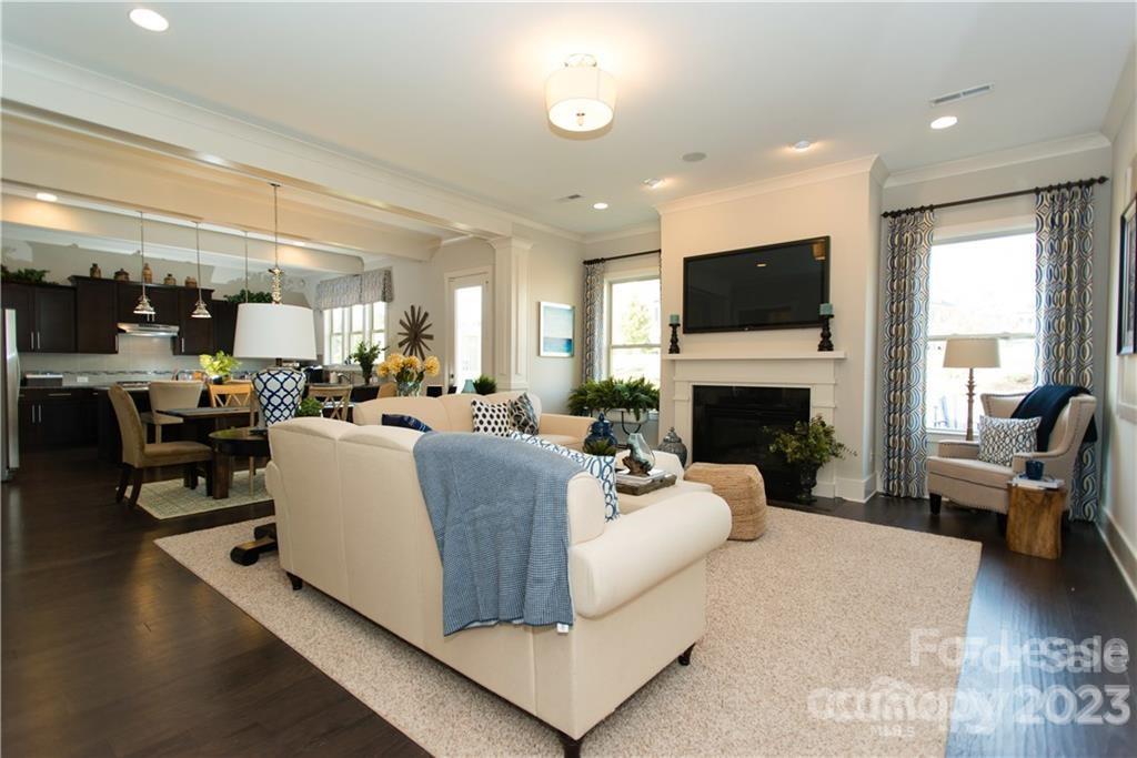 lake ridge - Residential Lease