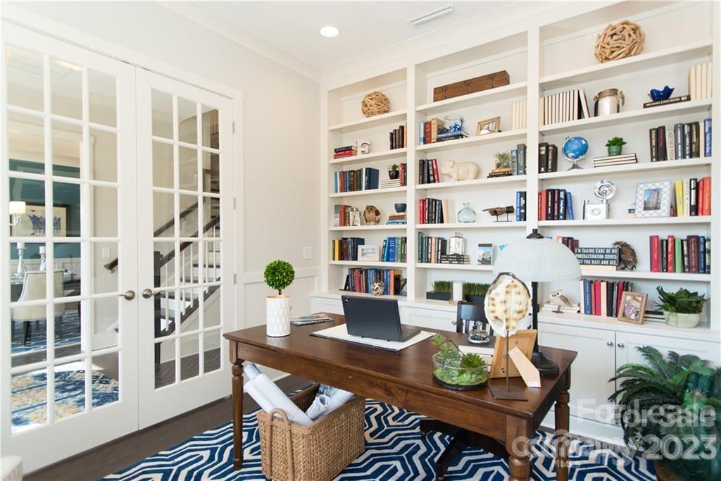 lake ridge - Residential Lease