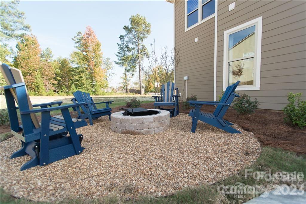 lake ridge - Residential Lease