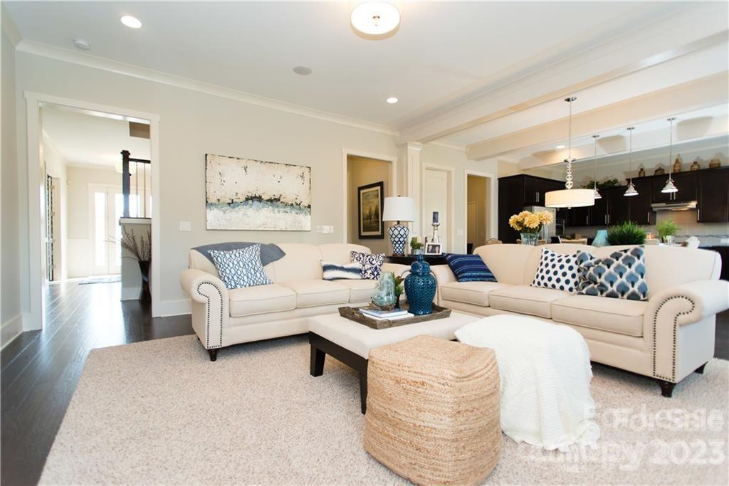 lake ridge - Residential Lease