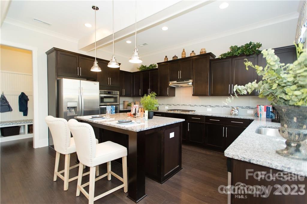 lake ridge - Residential Lease