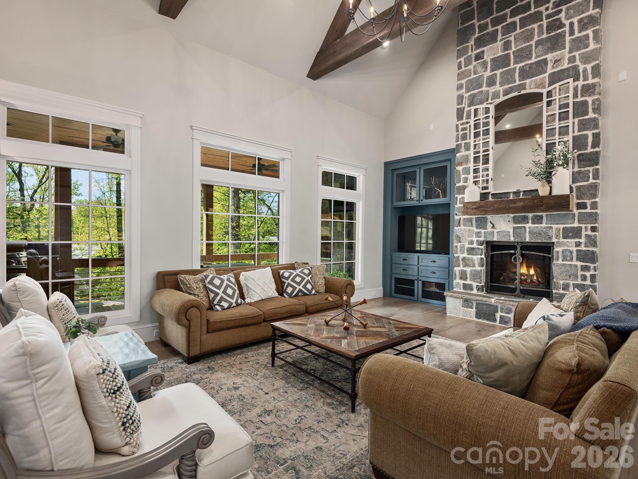 Sovereign Oaks - Residential