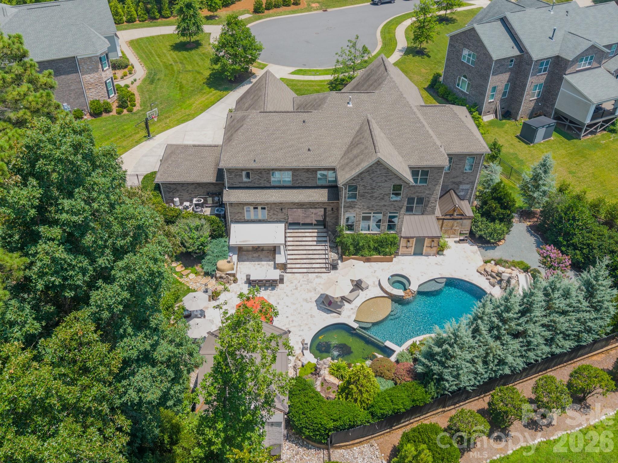 The Falls at Weddington - Residential